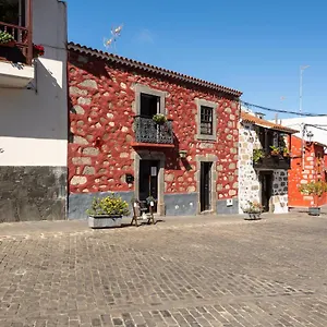 Сasa de vacaciones Flatguest La Casona Roja, Santa Brígida